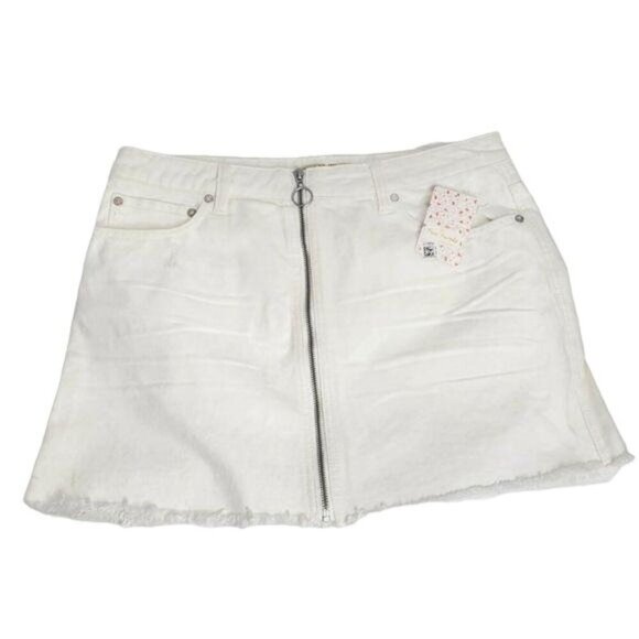 NWT Free People Mini Zip It Up Jean Denim Skirt in Vintage White Women's Size 31 - Picture 2 of 8